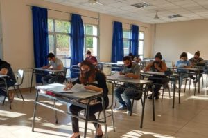 Pese a la pandemia, el Nivel Superior mantuvo su tasa de egreso