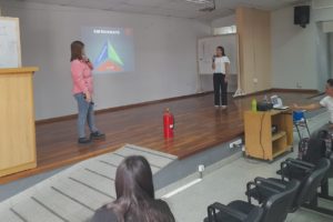 Estudiantes del Nivel Superior reciben capacitación en prevención sísmica y accidentes