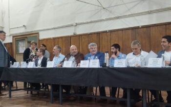 <strong><em>Precandidatos a intendente de San Rafael debatieron junto a estudiantes en el IES N° 9-003</em></strong>