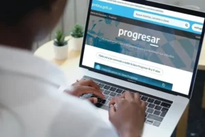 <strong><em>Exitosa participación de estudiantes de todo el país en los cursos de Lenguas Extranjeras para Becarios Progresar dictados por IES provinciales</em></strong>