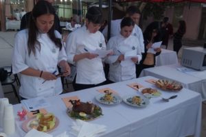 <strong>El Instituto de Educación Superior Nº 9-021 de Junín fue sede de la 6° edición del concurso “La receta de la abuela”.</strong>
