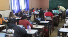 Unos 400 estudiantes de carreras prioritarias ya recibieron el primer estímulo económico