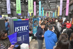 Miles de estudiantes visitaron la Expo Educativa Mendoza 2025