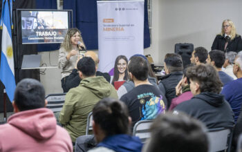 Comenzó la formación de perforista minero